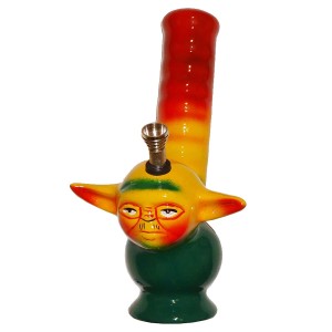 kleine Keramikbong in Form einer bekannten Science-Fiction Figur