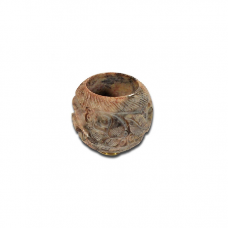 Stein Kopf mit Intarsien