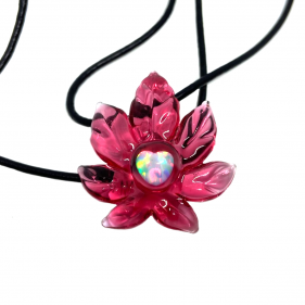 Mars Glassworks Anhänger Hanfblatt mit Opal Pink